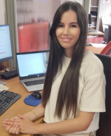 Aisha - Collaboratrice VIASANTÉ Mutuelle